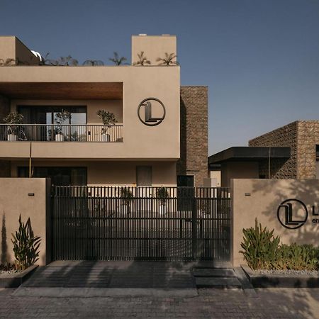 ホテル Luxury Lofts アムリトサル エクステリア 写真